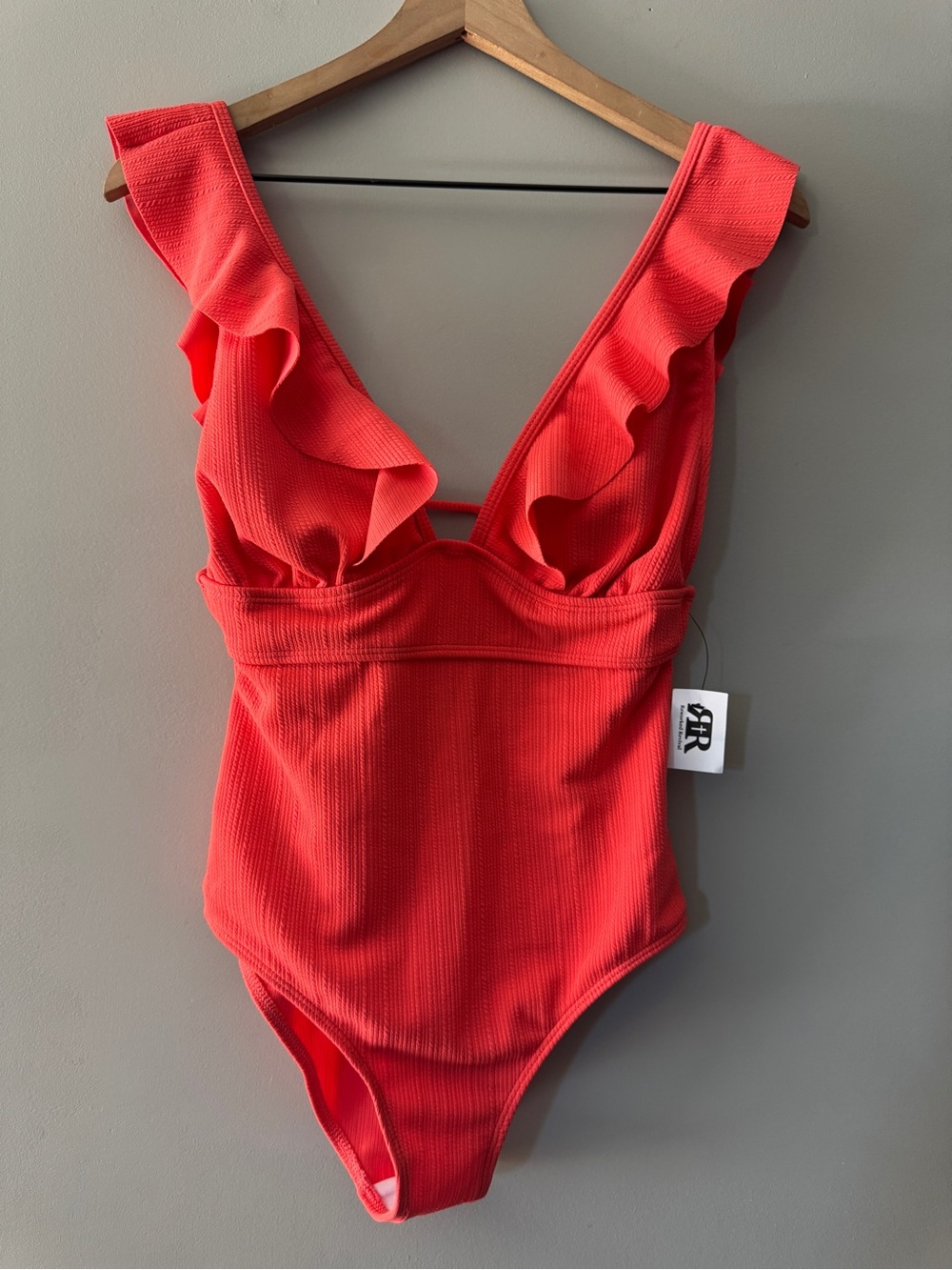 Coral ruffle one piece swimsuit | M